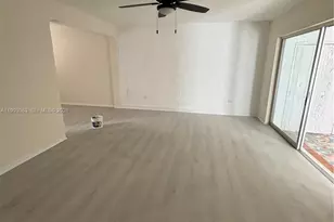 8530 Crespi Blvd, Miami Beach, FL 33141 - Photo 13