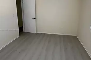 8530 Crespi Blvd, Miami Beach, FL 33141 - Photo 11