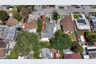 4326 NW 4th St, Miami, FL 33126 - Photo 11