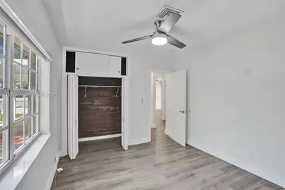 4326 NW 4th St, Miami, FL 33126 - Photo 31