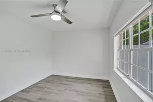 4326 NW 4th St, Miami, FL 33126 - Photo 31