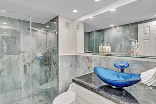 2450 NE 135th St, North Miami, FL 33181 - Photo 11