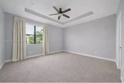 627 SE 34th Ave, Homestead, FL 33033 - Photo 11