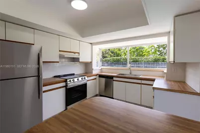 9700 Kendale Blvd, Miami, FL 33176 - Photo 7