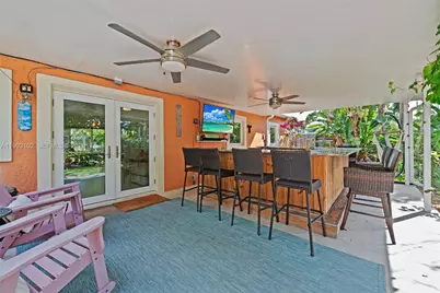 350 NE 59th St, Oakland Park, FL 33334 - Photo 21