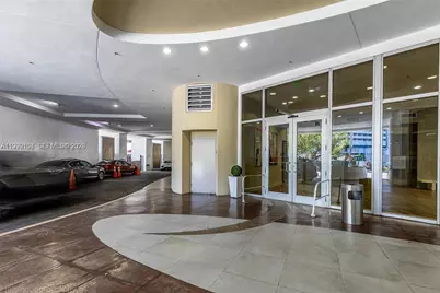 1750 N Bayshore Dr #2401, Miami, FL 33132 - Photo 37