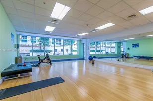 1750 N Bayshore Dr, Miami, FL 33132 - Photo 39