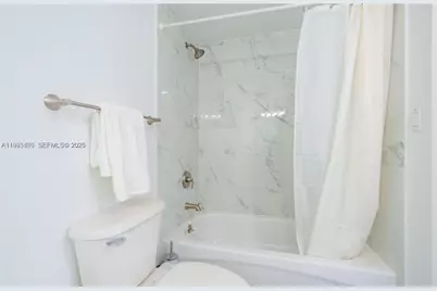 1750 N Bayshore Dr #2401, Miami, FL 33132 - Photo 21