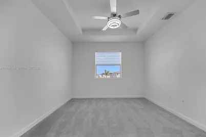 2425 SE 28th Dr #2425, Homestead, FL 33035 - Photo 9