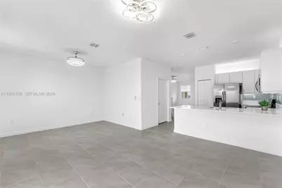 2425 SE 28th Dr #2425, Homestead, FL 33035 - Photo 1