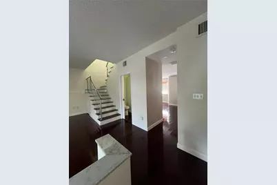 261 Navarre Ave #A-4, Coral Gables, FL 33134 - Photo 7