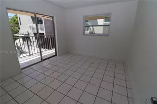 951 SW 7th St, Miami, FL 33130 - Photo 7