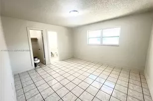 951 SW 7th St, Miami, FL 33130 - Photo 5