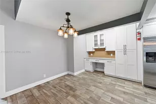 6192 Laurel Ln, Tamarac, FL 33319 - Photo 13