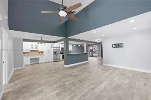 6192 Laurel Ln, Tamarac, FL 33319 - Photo 15