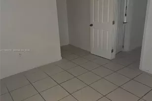 8012 NW 5th Ct, Miami, FL 33150 - Photo 3