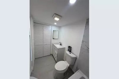 1100 SE 4th Ave #16, Deerfield Beach, FL 33441 - Photo 29