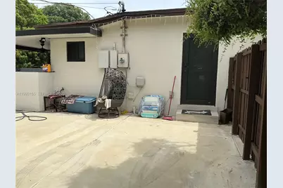201 SW 62nd Ave, Miami, FL 33144 - Photo 17
