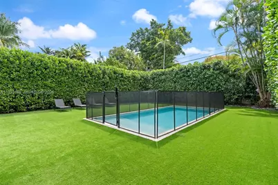 634 W 47th St, Miami Beach, FL 33140 - Photo 35