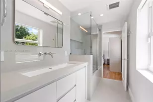 634 W 47th St, Miami Beach, FL 33140 - Photo 19