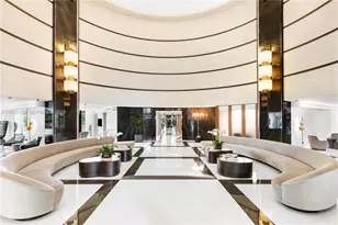 300 South Pointe Dr, Miami Beach, FL 33139 - Photo 41