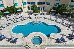 300 South Pointe Dr, Miami Beach, FL 33139 - Photo 35