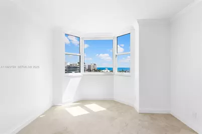 300 S Pointe Drive #801, Miami Beach, FL 33139 - Photo 21
