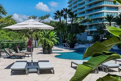 300 S Pointe Drive #801, Miami Beach, FL 33139 - Photo 49