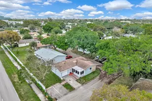 2528 SW Natura Blvd, Deerfield Beach, FL 33441 - Photo 33