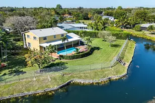 11401 SW 72nd Pl, Pinecrest, FL 33156 - Photo 55