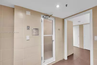 3530 Mystic Pointe Dr #710, Aventura, FL 33180 - Photo 37