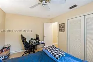 7651 NW 74th Ave, Tamarac, FL 33321 - Photo 11