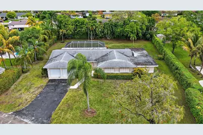 10753 SW 118th St, Miami, FL 33176 - Photo 45