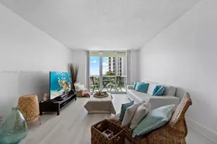 [Address not provided], Hollywood, FL 33019 - Photo 13