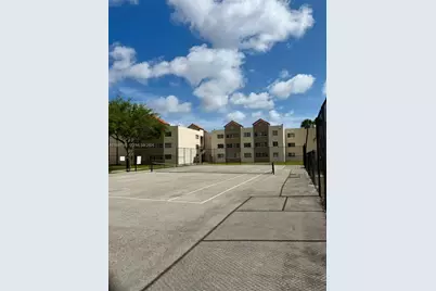 [Address not provided], Hialeah, FL 33015 - Photo 13