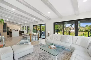 516 NE 6th Ave, Deerfield Beach, FL 33441 - Photo 5