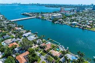 7531 Beach View Dr, North Bay Village, FL 33141 - Photo 5