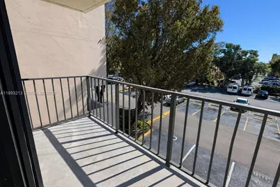 [Address not provided], Miami, FL 33193 - Photo 13