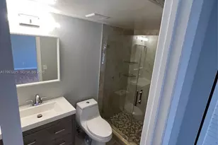 11232 SW 12th St, Pembroke Pines, FL 33025 - Photo 13