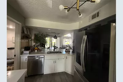 1054 SE 6th Ct, Dania Beach, FL 33004 - Photo 21