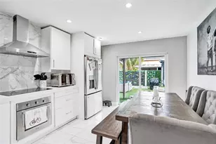 372 W Riverbend Dr, Sunrise, FL 33326 - Photo 7