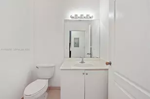 22721 SW 88th Pl, Cutler Bay, FL 33190 - Photo 9