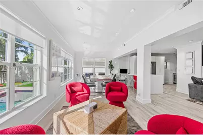 2207 NE 16th Ave, Wilton Manors, FL 33305 - Photo 11