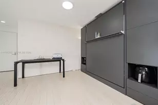 2950 NE 188th St, Aventura, FL 33180 - Photo 13