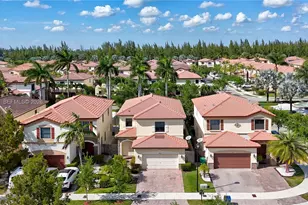 10021 NW 87th Terrace, Doral, FL 33178 - Photo 1