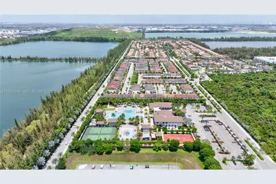 10021 NW 87th Ter, Doral, FL 33178 - Photo 67