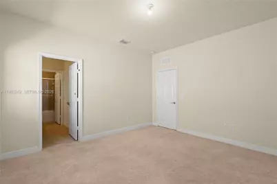 10021 NW 87th Ter, Doral, FL 33178 - Photo 25