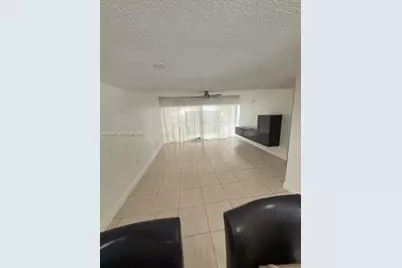 1910 SW 17th Ave #4, Miami, FL 33145 - Photo 5