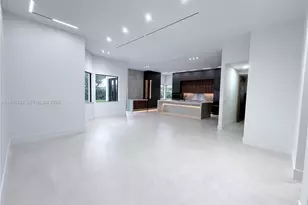 19880 SW 134th Ave, Miami, FL 33177 - Photo 7