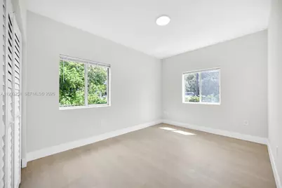 6940 NW 5th Pl, Miami, FL 33150 - Photo 29